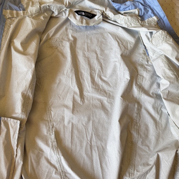 The North Face Women's Venture 2 Waterproof Jacket Size S - Picture 9 of 14